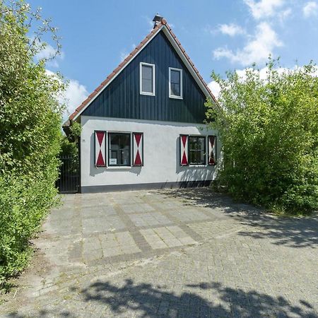 Holiday Villa With Fenced Garden Callantsoog Exteriör bild